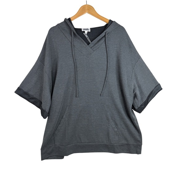 Andree Tops - New Andree Oversized Waffle Knit Short Sleeve Hoodie Poncho Top size 2X/3X Grey